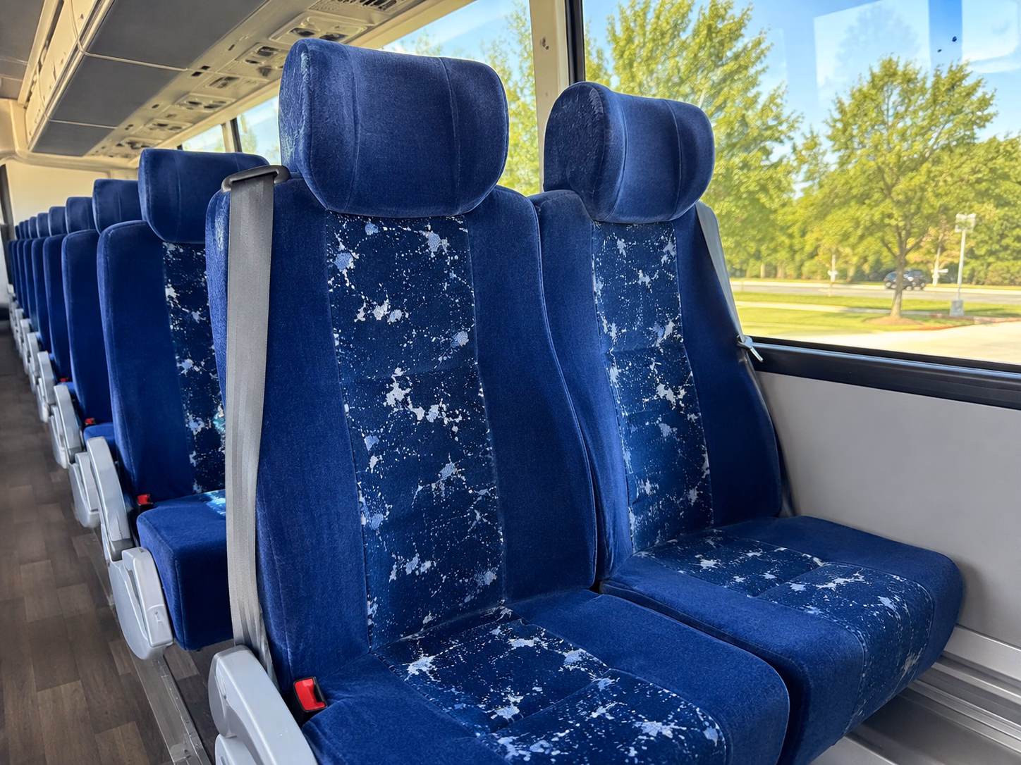 charter buses to the perot museum of nature and science and dallas science destinations